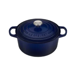 Le Creuset 3 1/2 Qt. Signature Round Dutch Oven W/Stainless Steel Knob - Indigo